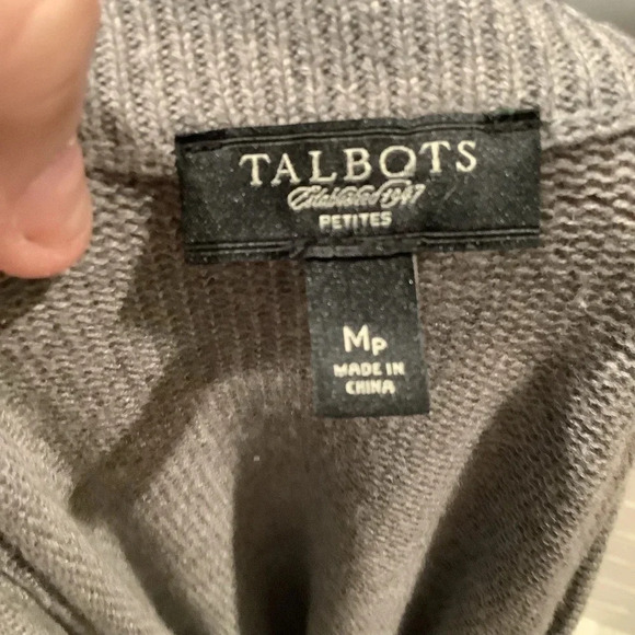 #314 Talbots Petites Gray Zip Front Cardigan Silver Ball Detail Size Medium Pet - Picture 7 of 7